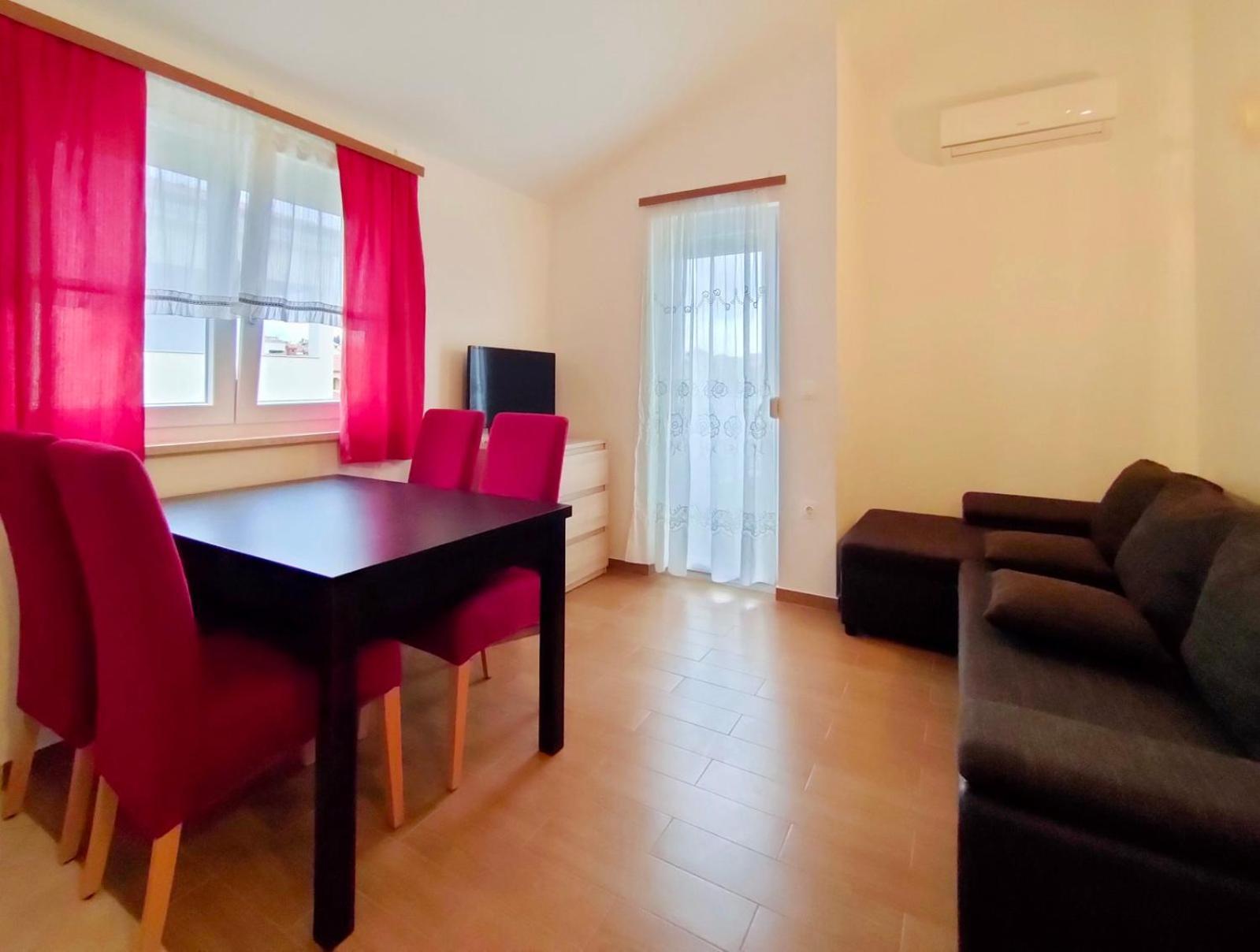 Apartments Zova เมดูลิน ภายนอก รูปภาพ