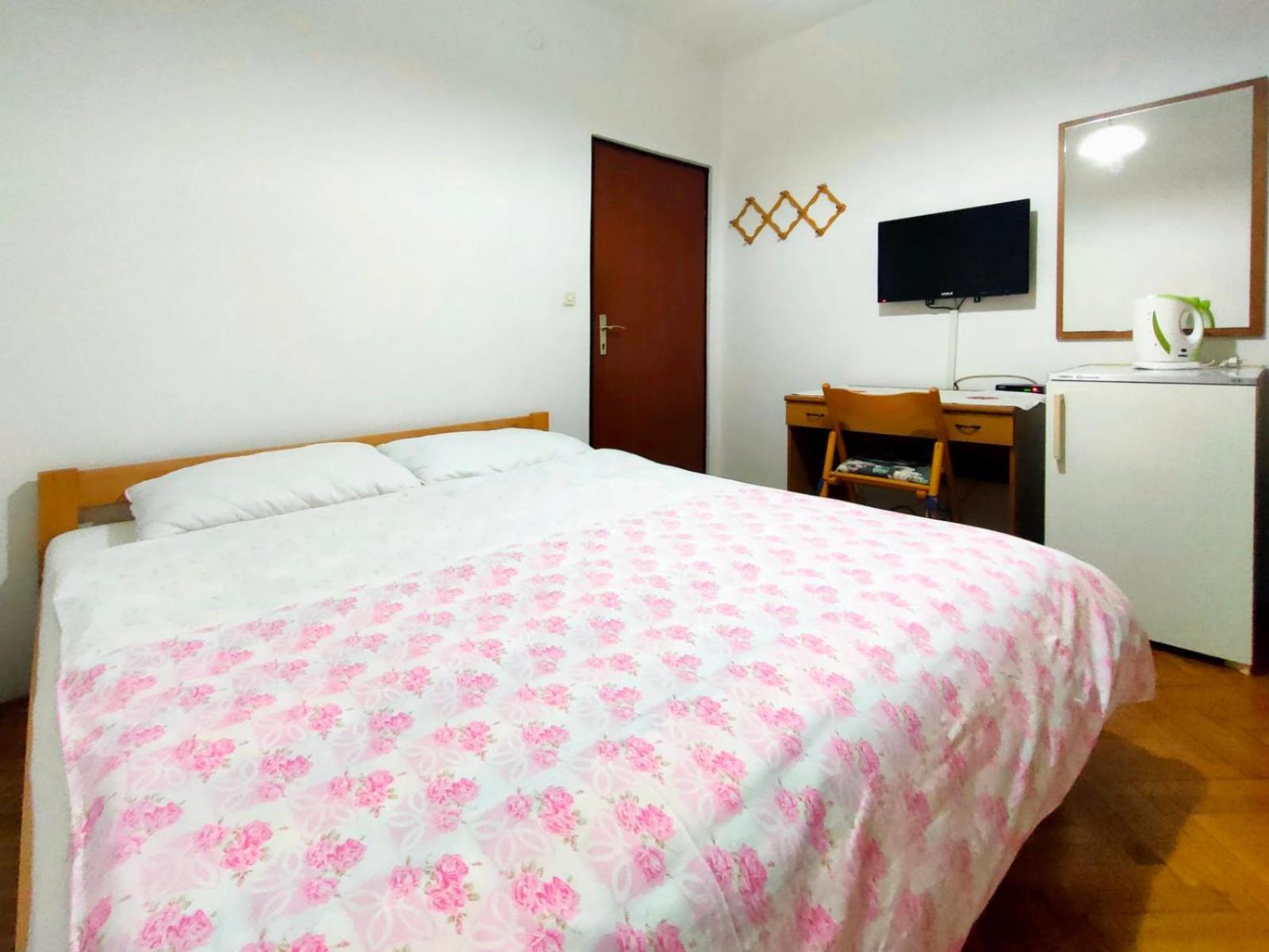 Apartments Zova เมดูลิน ภายนอก รูปภาพ