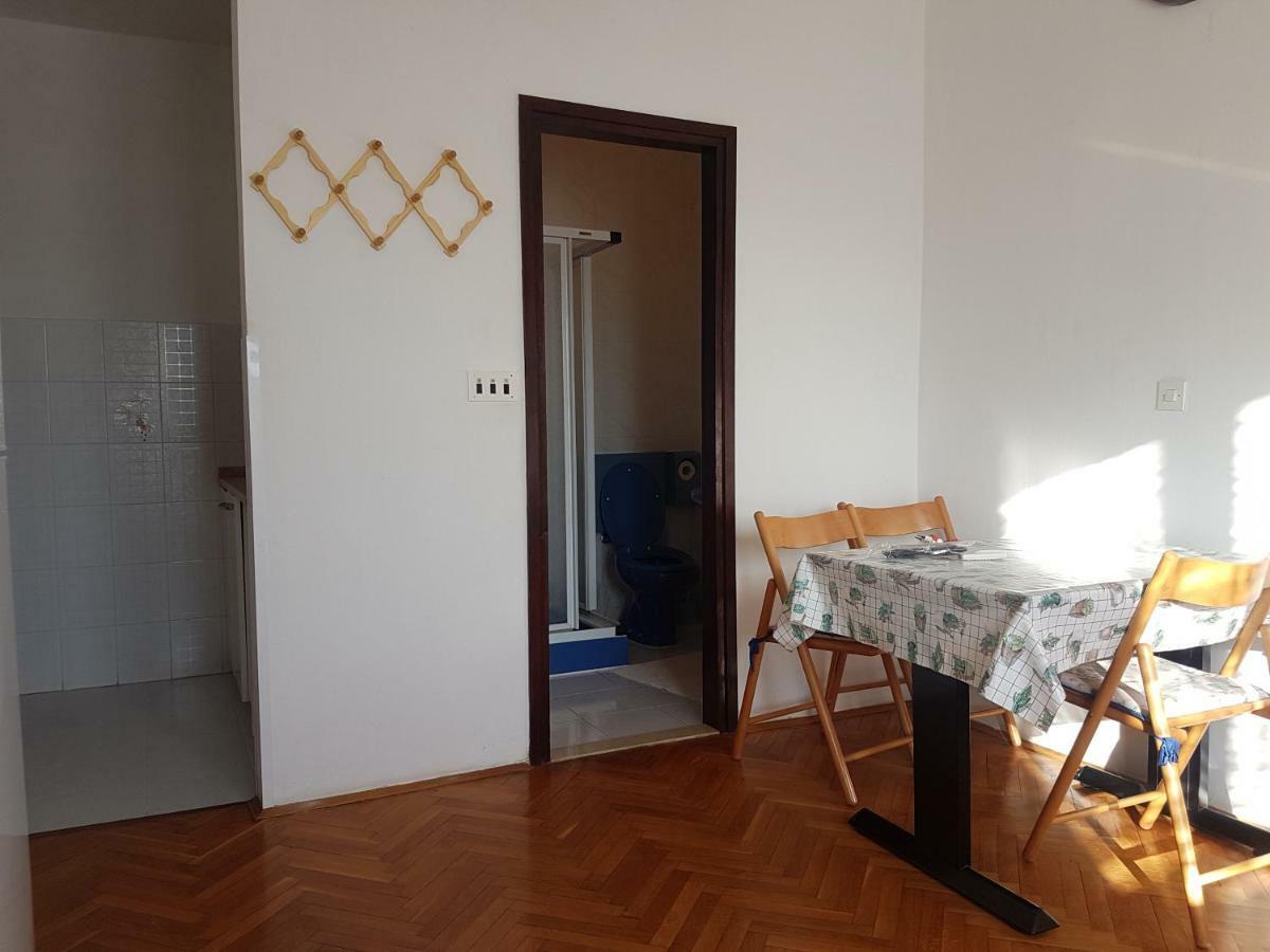 Apartments Zova เมดูลิน ภายนอก รูปภาพ